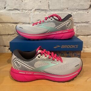 NIB Brooks Ghost 14 Women’s Size 7.5 grey/pink